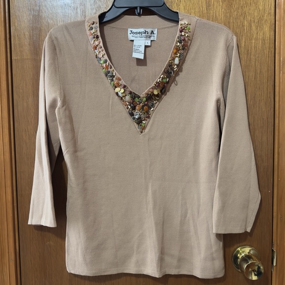 Joseph A Women's‎ Sweater Top Size Large Brown Beaded V Neck Detail 3/4 Sleeve - Picture 1 of 7
